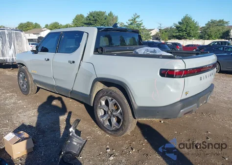 2022 Rivian R1T Adventure z USA, uszkodzony, nr VIN 7FCTGAAA2NN016517